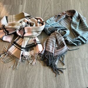 D&Y Pink and Gray Zigzag Scarf